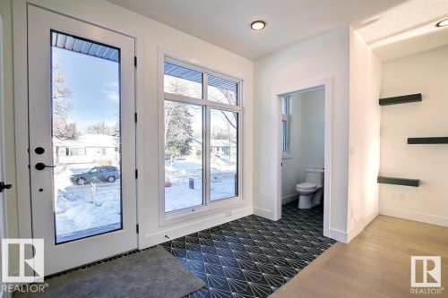 13909 107A Avenue, Edmonton, AB 