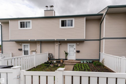 1478 LAKEWOOD Road W  Edmonton, AB T6K 3M2