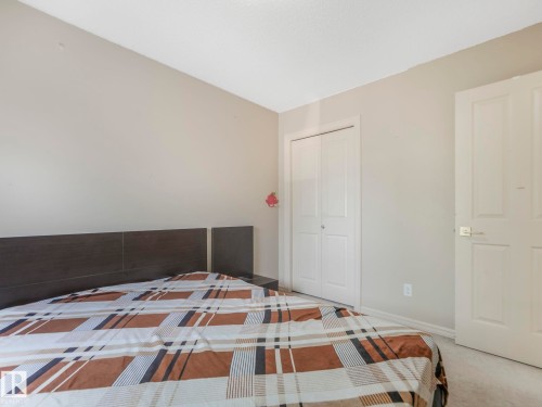 6303 4 Avenue Sw, Edmonton, AB 