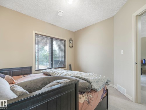 6303 4 Avenue Sw, Edmonton, AB 