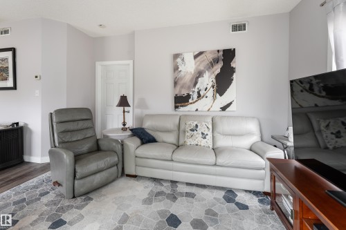 104 11308 130 Avenue, Edmonton, AB 
