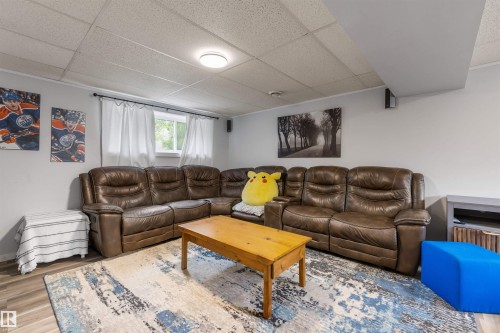 43 Laydon Drive, St. Albert, AB 
