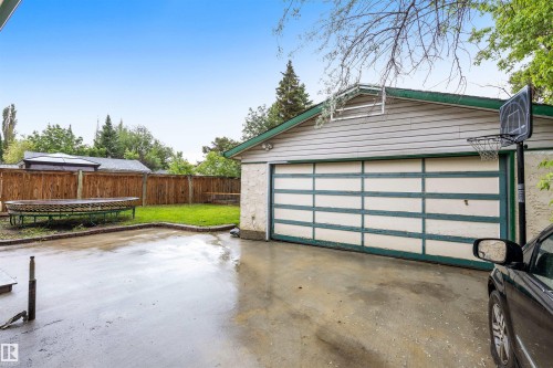 43 Laydon Drive, St. Albert, AB 