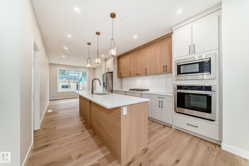 9637 85 Street, Edmonton, AB 