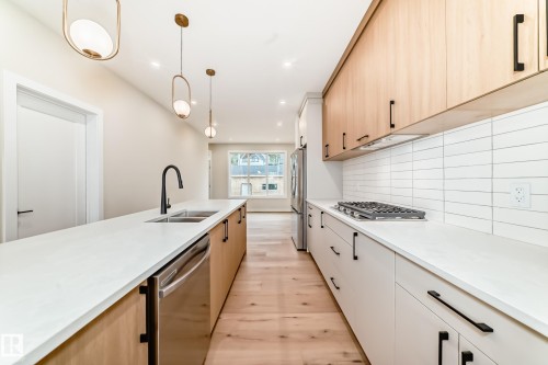 9637 85 Street, Edmonton, AB 