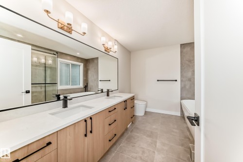 9637 85 Street, Edmonton, AB 