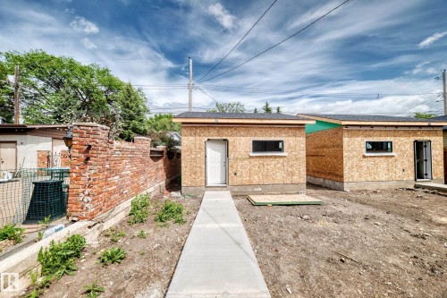 9637 85 Street, Edmonton, AB 