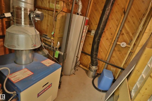 Image quality insufficient for description - 42 Alpaugh Crst, Leduc, AB 