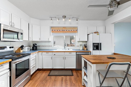 21 Graham Avenue, St. Albert, AB 