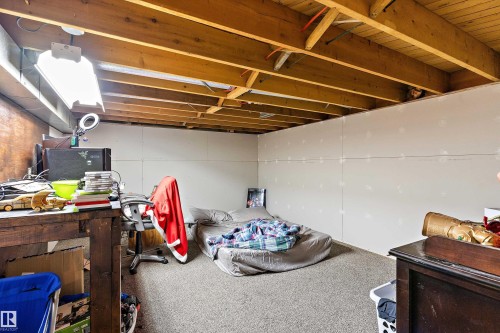 21 Graham Avenue, St. Albert, AB 