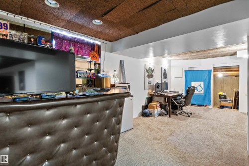 21 Graham Avenue, St. Albert, AB 