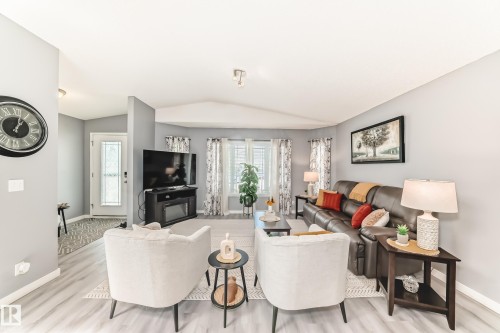1749 Jubilee Loop, Sherwood Park, AB 