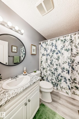 1749 Jubilee Loop, Sherwood Park, AB 