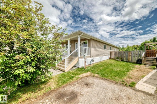 1749 Jubilee Loop, Sherwood Park, AB 
