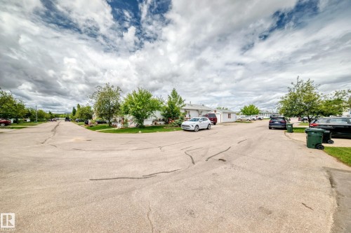1749 Jubilee Loop, Sherwood Park, AB 