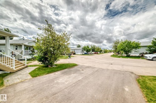 1749 Jubilee Loop, Sherwood Park, AB 