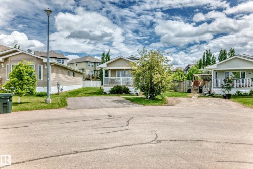 1749 Jubilee Loop, Sherwood Park, AB 