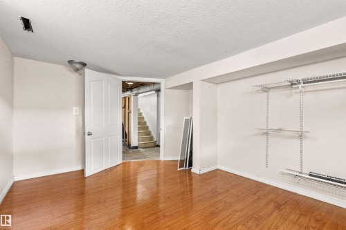 11605 91 Street, Edmonton, AB 