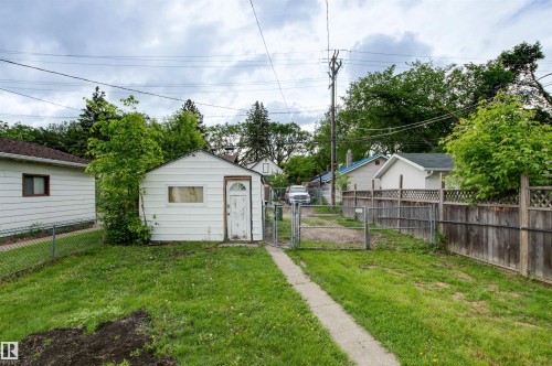 11605 91 Street, Edmonton, AB 