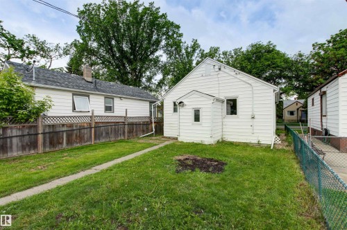 11605 91 Street, Edmonton, AB 