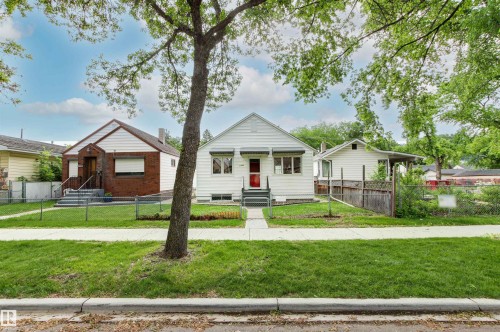 11605 91 Street, Edmonton, AB 