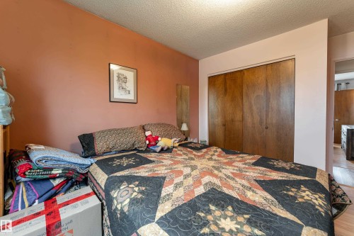 9559 145 Avenue, Edmonton, AB 