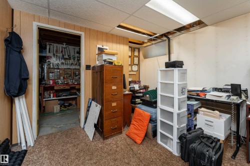9559 145 Avenue, Edmonton, AB 
