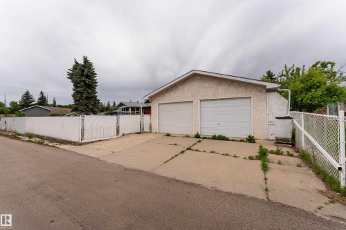9559 145 Avenue, Edmonton, AB 