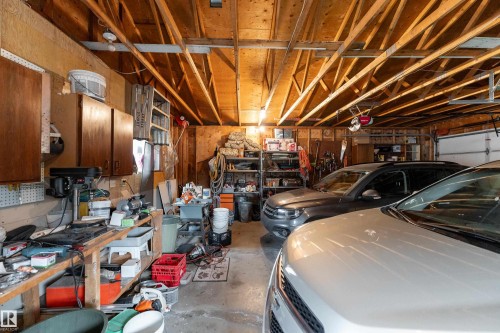 9559 145 Avenue, Edmonton, AB 