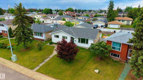 9559 145 Avenue, Edmonton, AB 