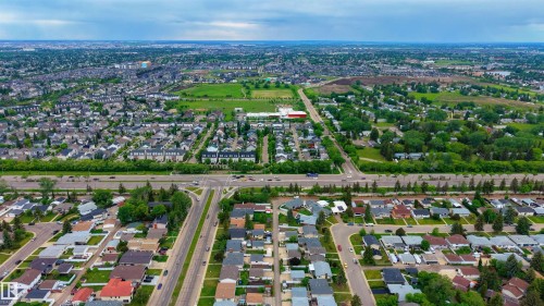 9559 145 Avenue, Edmonton, AB 