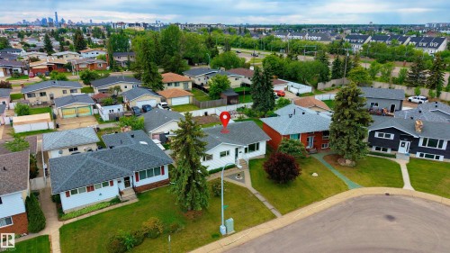 9559 145 Avenue, Edmonton, AB 