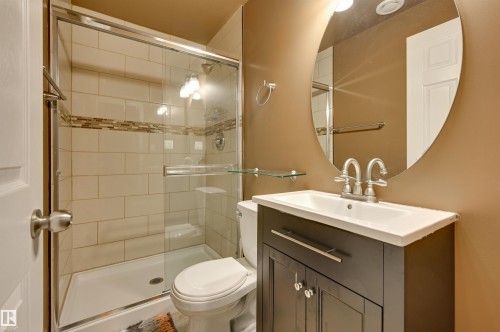 2208 Baker Close, Edmonton, AB 