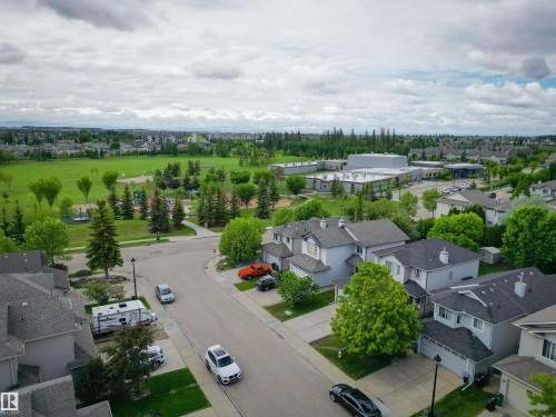 2208 Baker Close, Edmonton, AB 