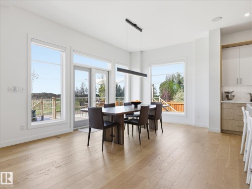 1558 Howes Place, Edmonton, AB - Indoor Photo Showing Dining Room