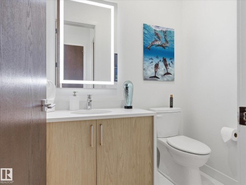 1558 Howes Place, Edmonton, AB - Indoor Photo Showing Bathroom