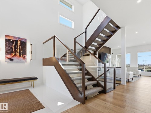 1558 Howes Place, Edmonton, AB - Indoor Photo Showing Other Room