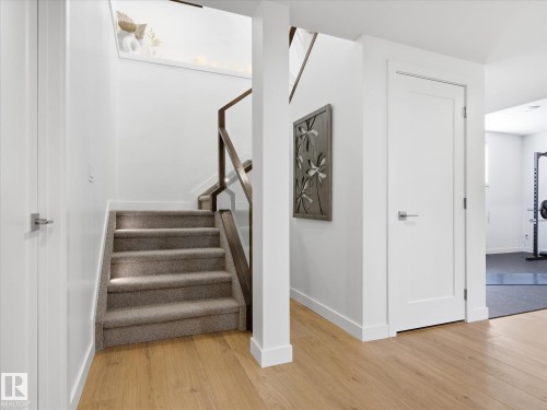 1558 Howes Place, Edmonton, AB - Indoor Photo Showing Other Room