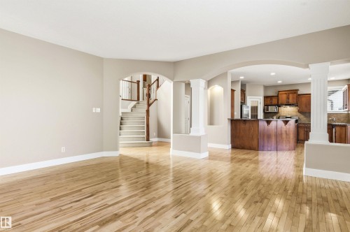 1512 Thorogood Close, Edmonton, AB 