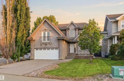 1512 THOROGOOD Close  Edmonton, AB T6R 3K7
