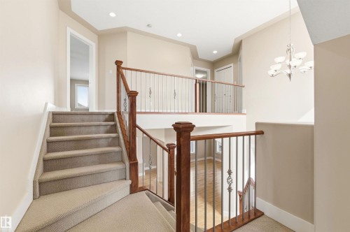1512 Thorogood Close, Edmonton, AB 