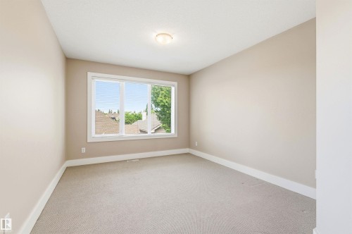 1512 Thorogood Close, Edmonton, AB 
