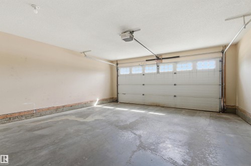 1512 Thorogood Close, Edmonton, AB 