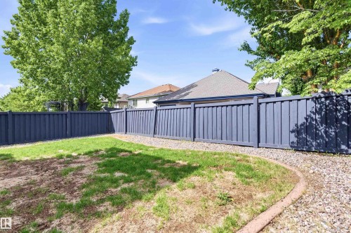 1512 Thorogood Close, Edmonton, AB 