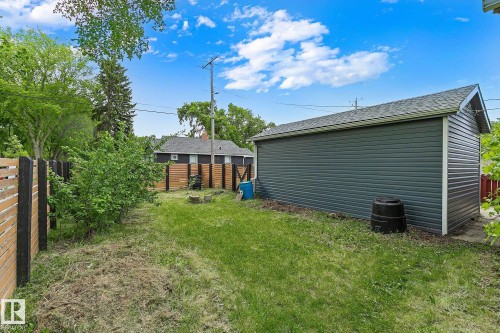 11334 52 Street, Edmonton, AB 