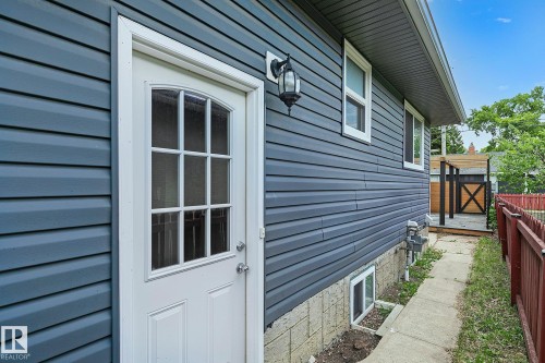 11334 52 Street, Edmonton, AB 