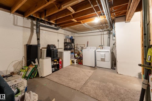 116 16348 109 Street, Edmonton, AB - Indoor Photo Showing Laundry Room