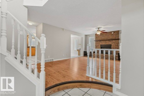 30 Harvest Bay, Stony Plain, AB 