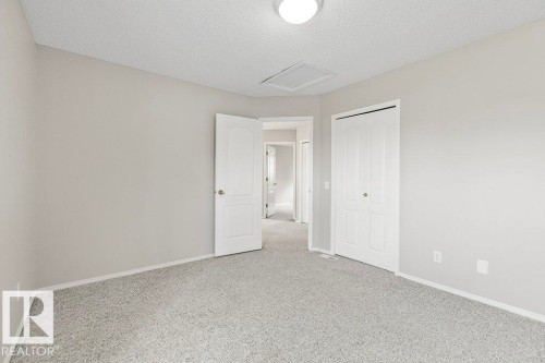 30 Harvest Bay, Stony Plain, AB 