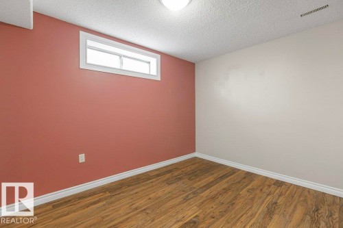 30 Harvest Bay, Stony Plain, AB 